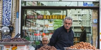 رکود در بازارهای ایران با سقوط قدرت خرید خانوارها